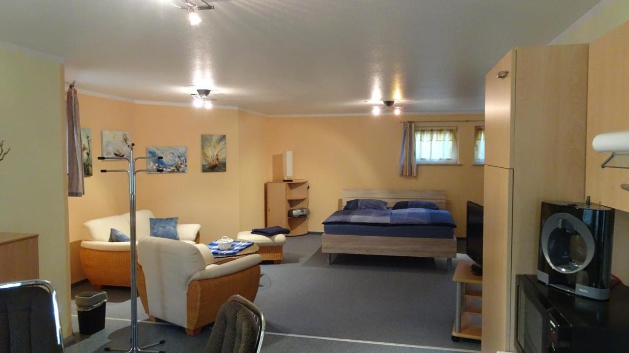 Ferienwohnung Storchenwiese In Nuthetal Ot Saarmund Екстериор снимка